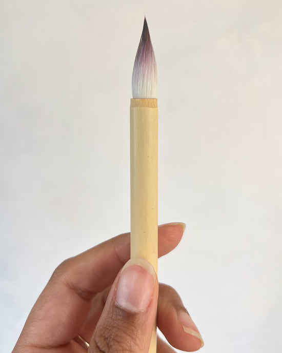 Chinese paint brush used for creating chinoiserie art animal hair natural bamboo paint brush for chinese art and brush painting gongbi style art 